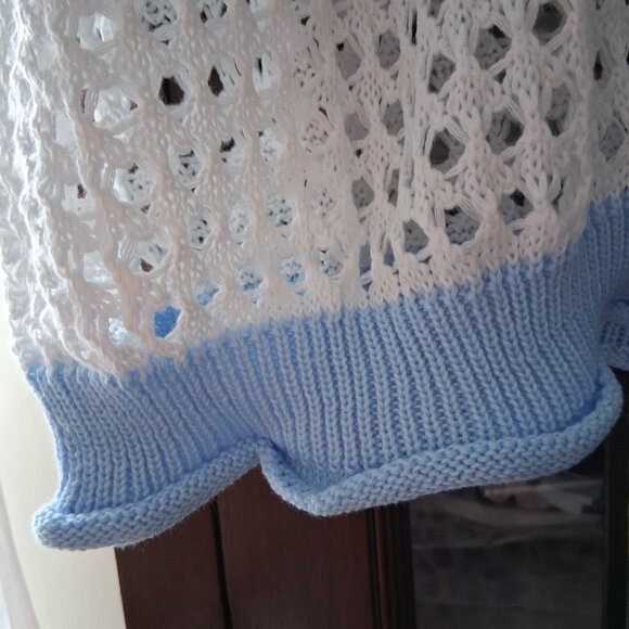 Crochet Top with Sky Blue Trim & Yellow Flower Design NEW - Picture 7 of 9